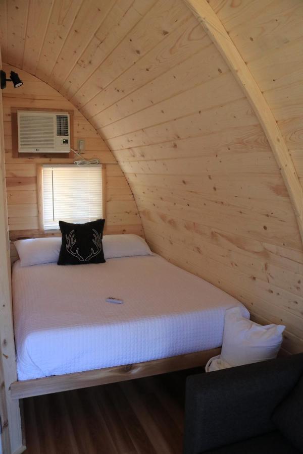 Moose Creek Resort West Glacier Buitenkant foto